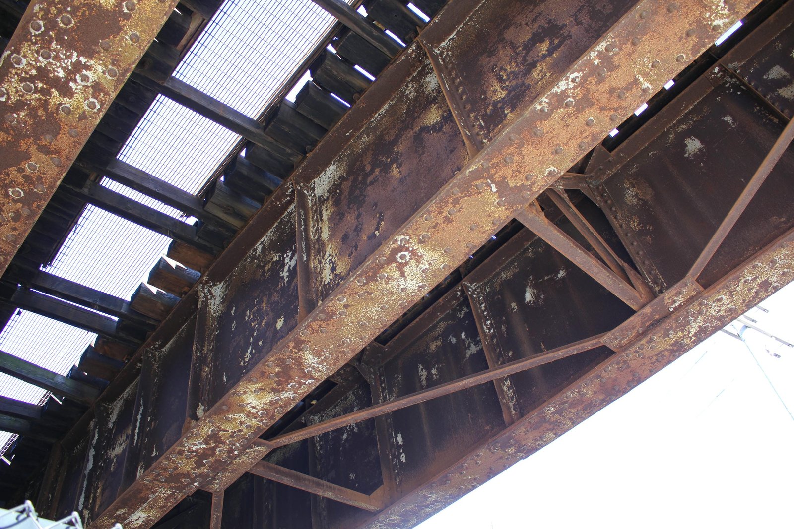 Girder detail
